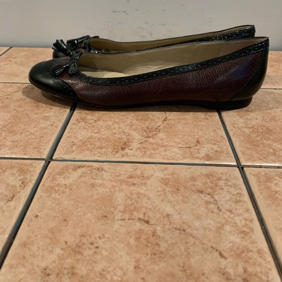 Talbots Wing Tip Leather Ballet Flats 10AA - Picture 4 of 12